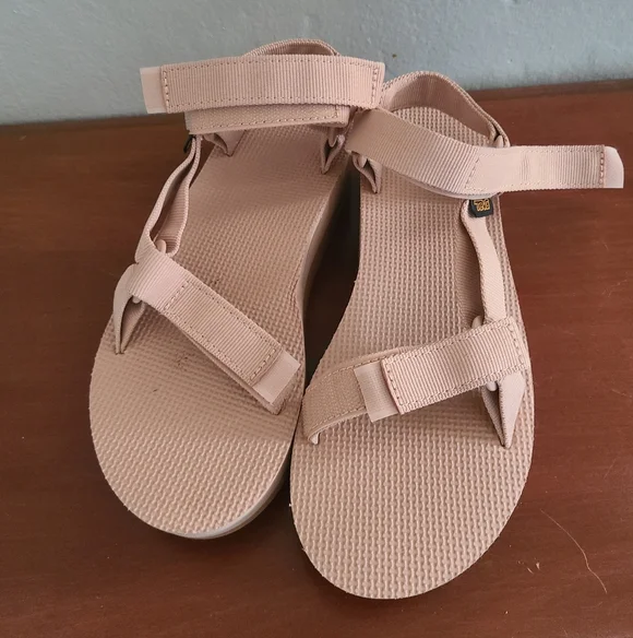 Women's Tan Sandals - Picture 1 of 5